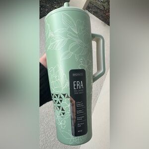 BrüMate x Holley Gabrielle Golden Bloom Era 40oz LIMITED EDITION